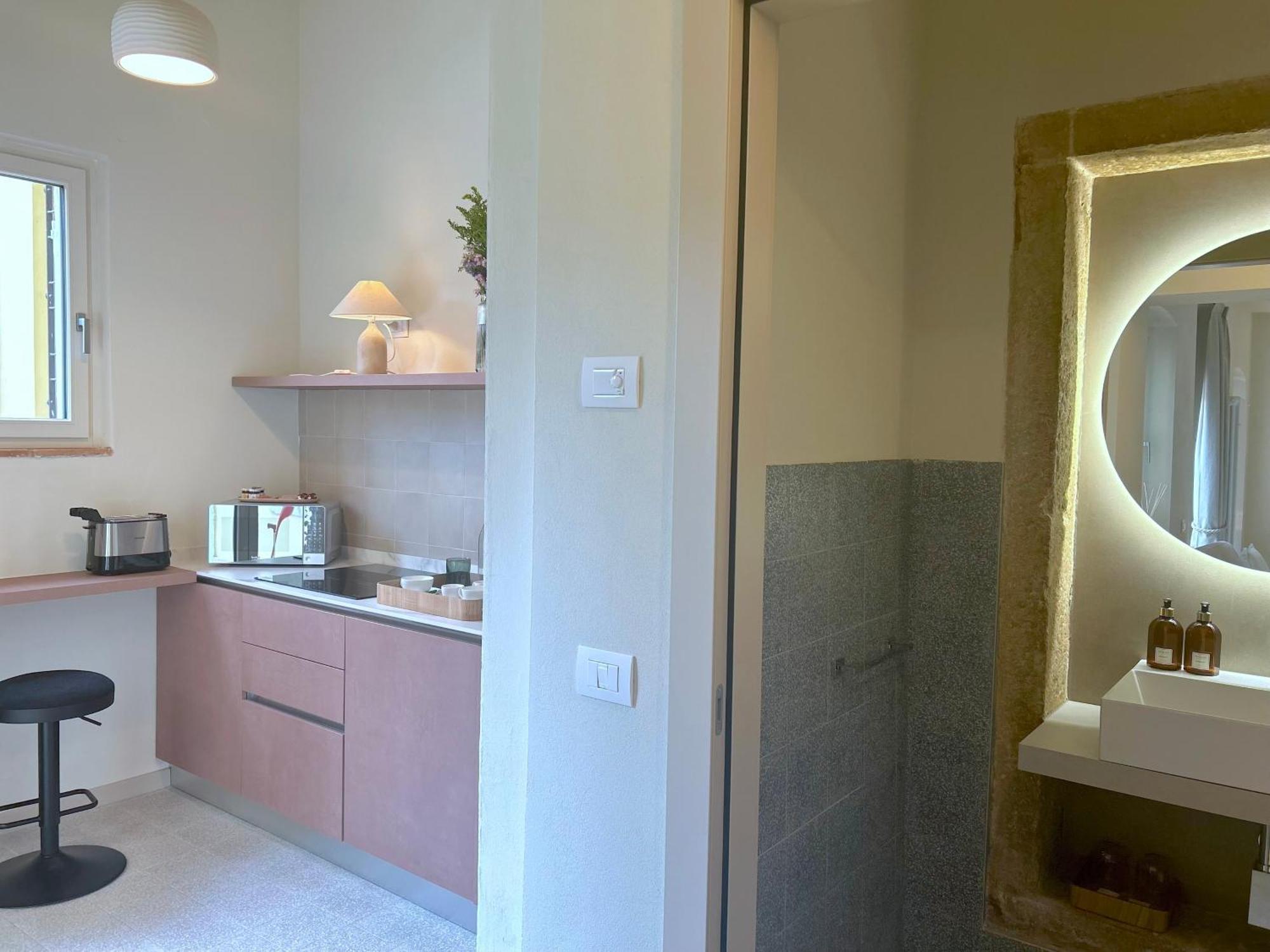The - Luxury In Bed & Breakfast Lazise